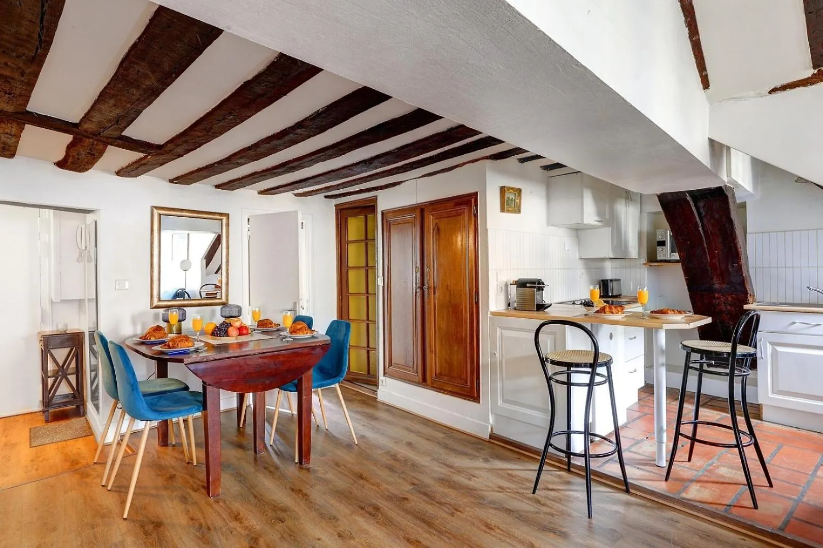 Bnbnook - Stylish 2Br - Ile St-Louis - Notre-Dame Paris